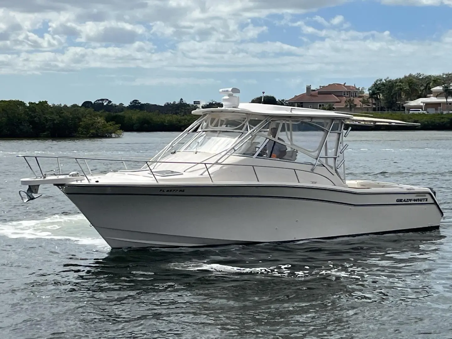 2005 Fisher 330 express