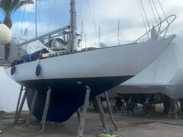 36ft ILLINGWORTH & PRIMROSE MAICA CLASS SLOOP