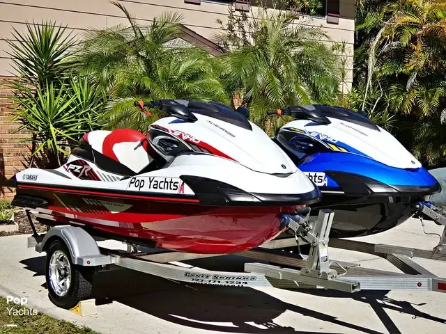 Yamaha Fzr & Fzs