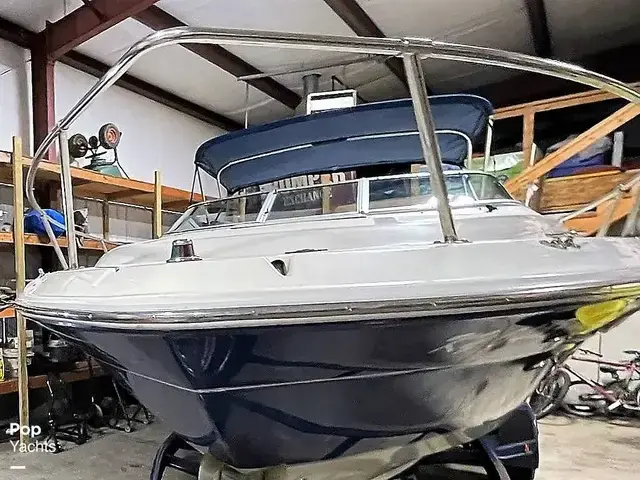 Sea Ray 240 Overnighter