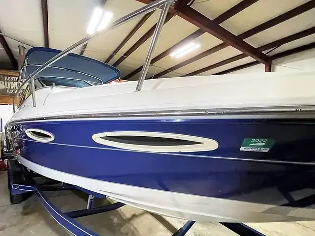 Sea Ray 240 Overnighter