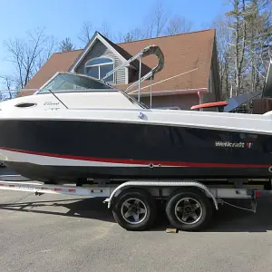 2013 Wellcraft 210 Coastal