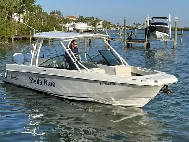 Boston Whaler 270 Vantage