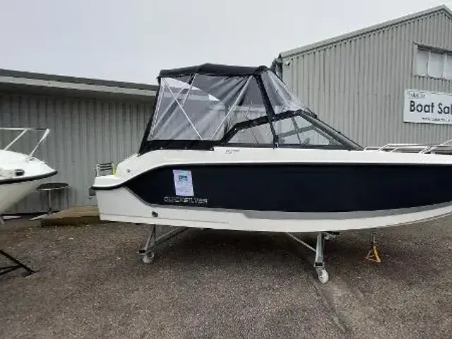 Quicksilver 555 Activ