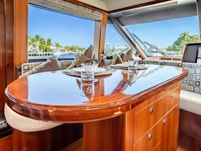 Ocean Alexander 72 Pilothouse