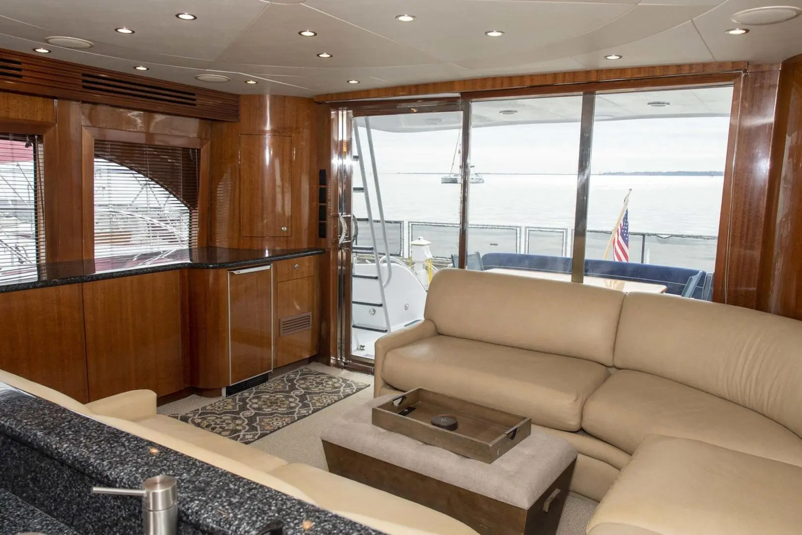 2002 Hatteras raised pilothouse motor yacht