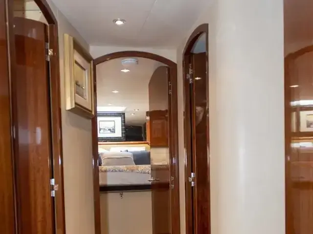 Hatteras Raised Pilothouse Motor Yacht