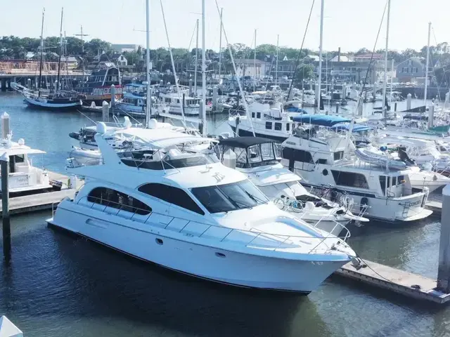 Hatteras Raised Pilothouse Motor Yacht