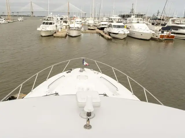 Hatteras Raised Pilothouse Motor Yacht