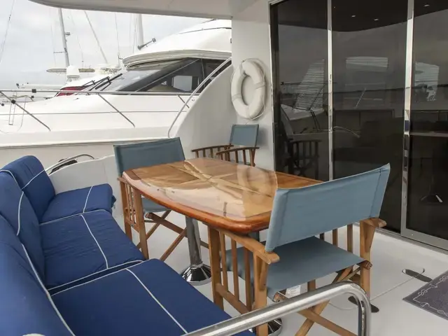 Hatteras Raised Pilothouse Motor Yacht