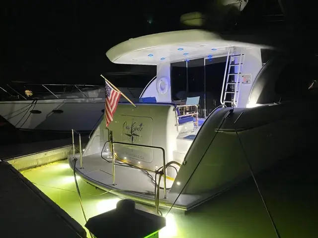 Hatteras Raised Pilothouse Motor Yacht