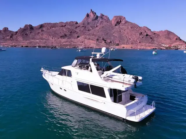 Meridian 490 Pilothouse