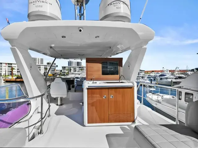 Azimut Flybridge