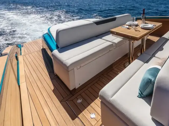 Solaris 48 Open