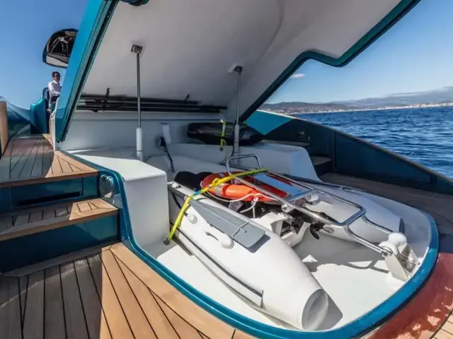 Solaris 48 Open