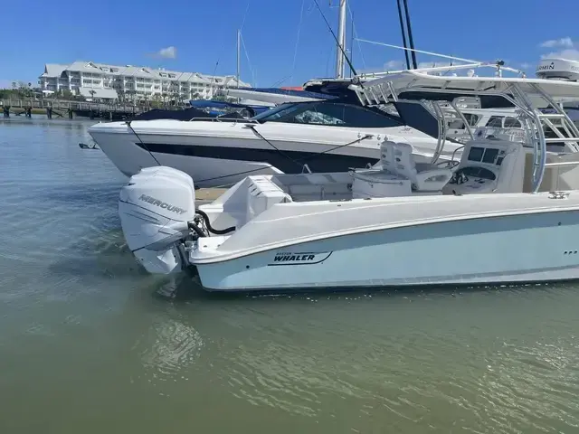 Boston Whaler 320 Outrage