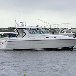 2001 Tiara 4000 Express