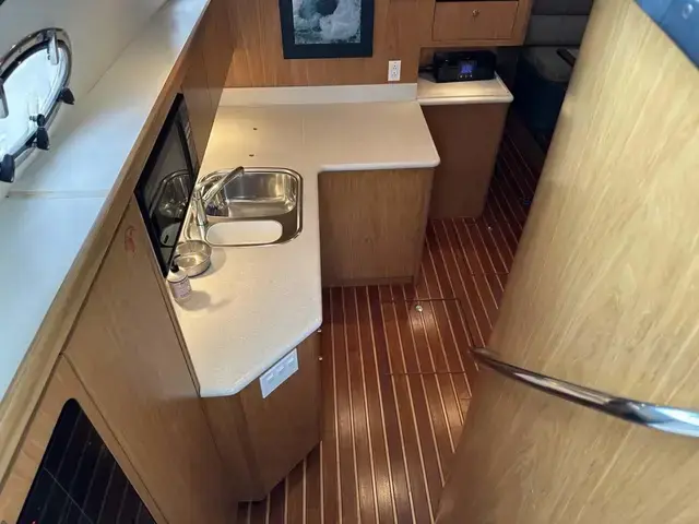 Tiara Yachts 4000 Express