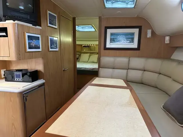 Tiara Yachts 4000 Express