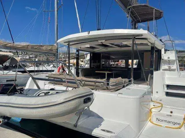 Bali Catamarans 4.3