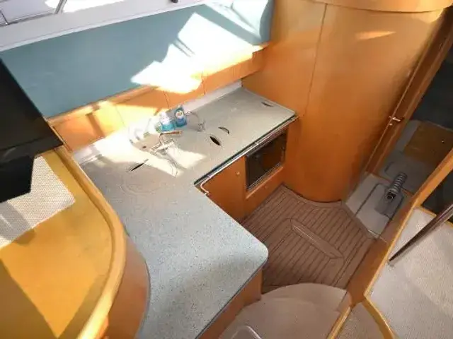 Fairline Phantom 37