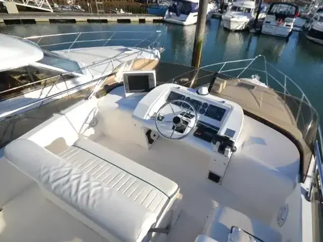 Fairline Phantom 37