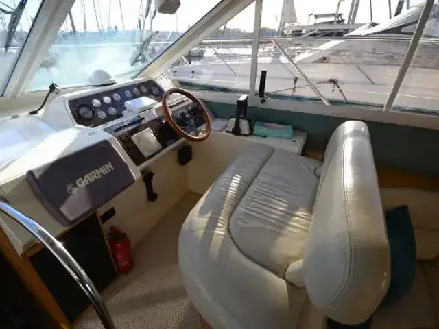 Fairline Phantom 37