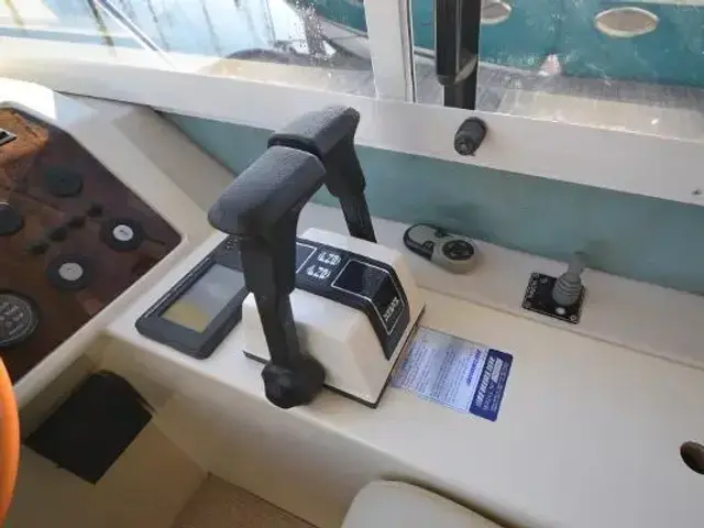 Fairline Phantom 37