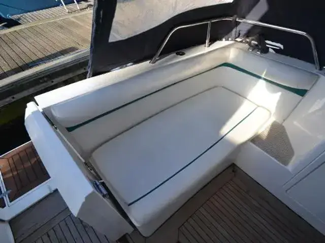 Fairline Phantom 37