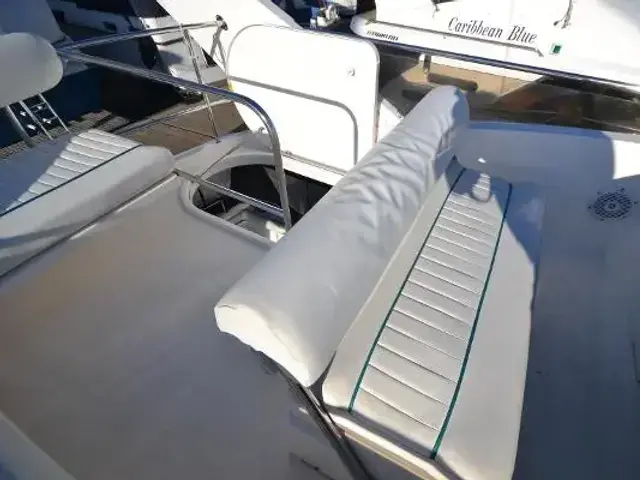 Fairline Phantom 37