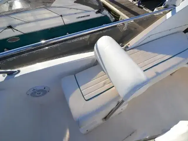 Fairline Phantom 37