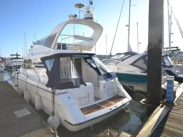 Fairline Phantom 37