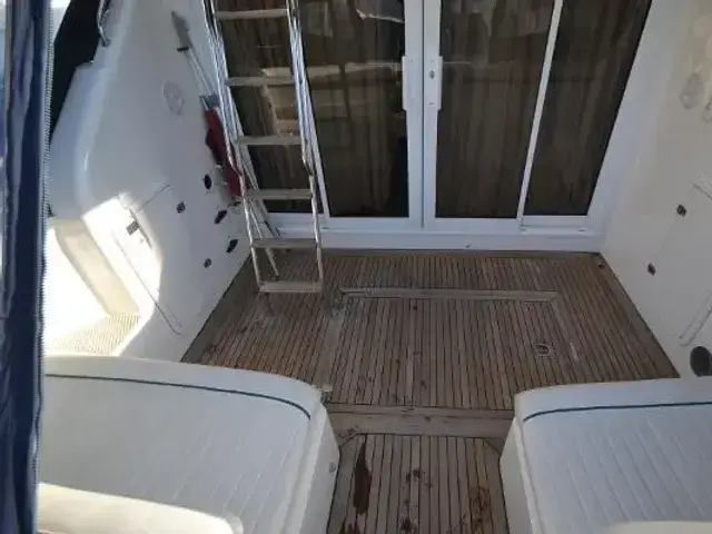 Fairline Phantom 37