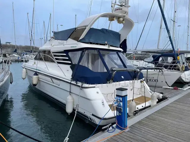 Fairline Phantom 37