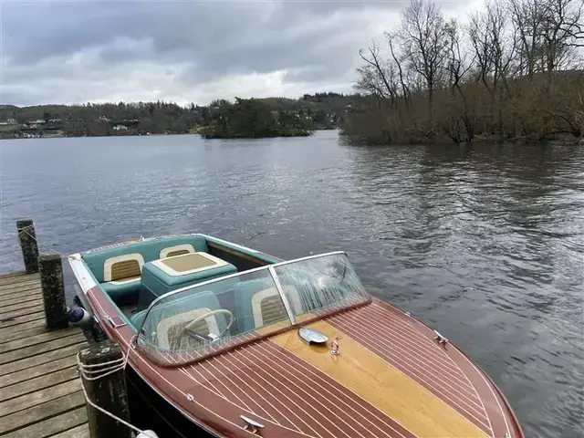 Chris Craft Continental