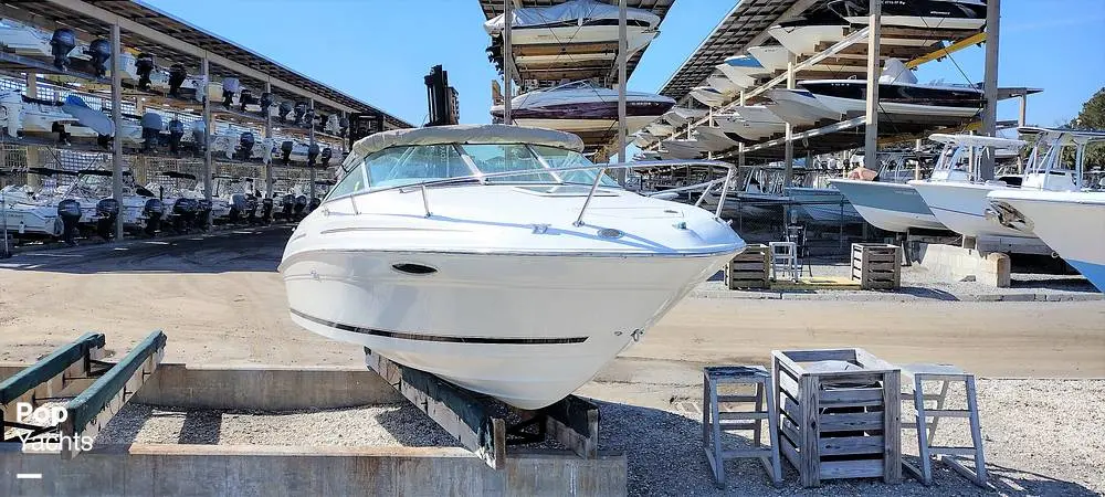 2000 Sea Ray 215 express cruiser