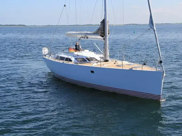 Custom Performance Sloop jv52