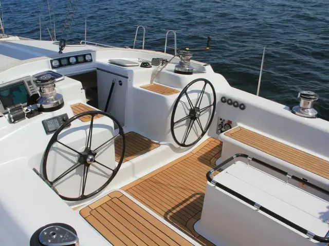 Custom Performance Sloop jv52