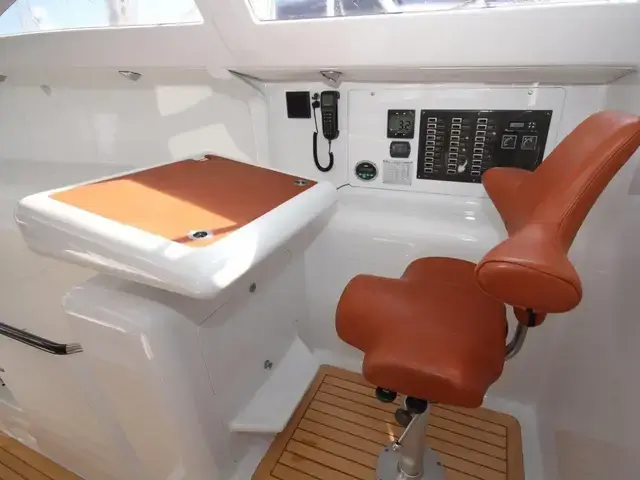 Custom Performance Sloop jv52