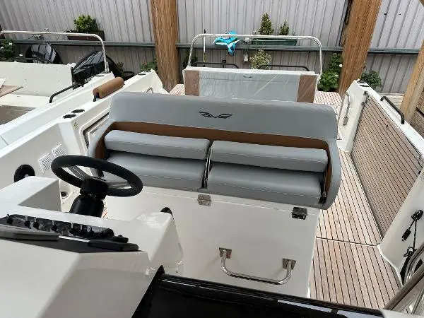 2023 Beneteau flyer 9 spacedeck