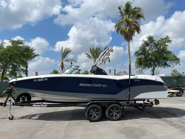 Mastercraft Nxt 24