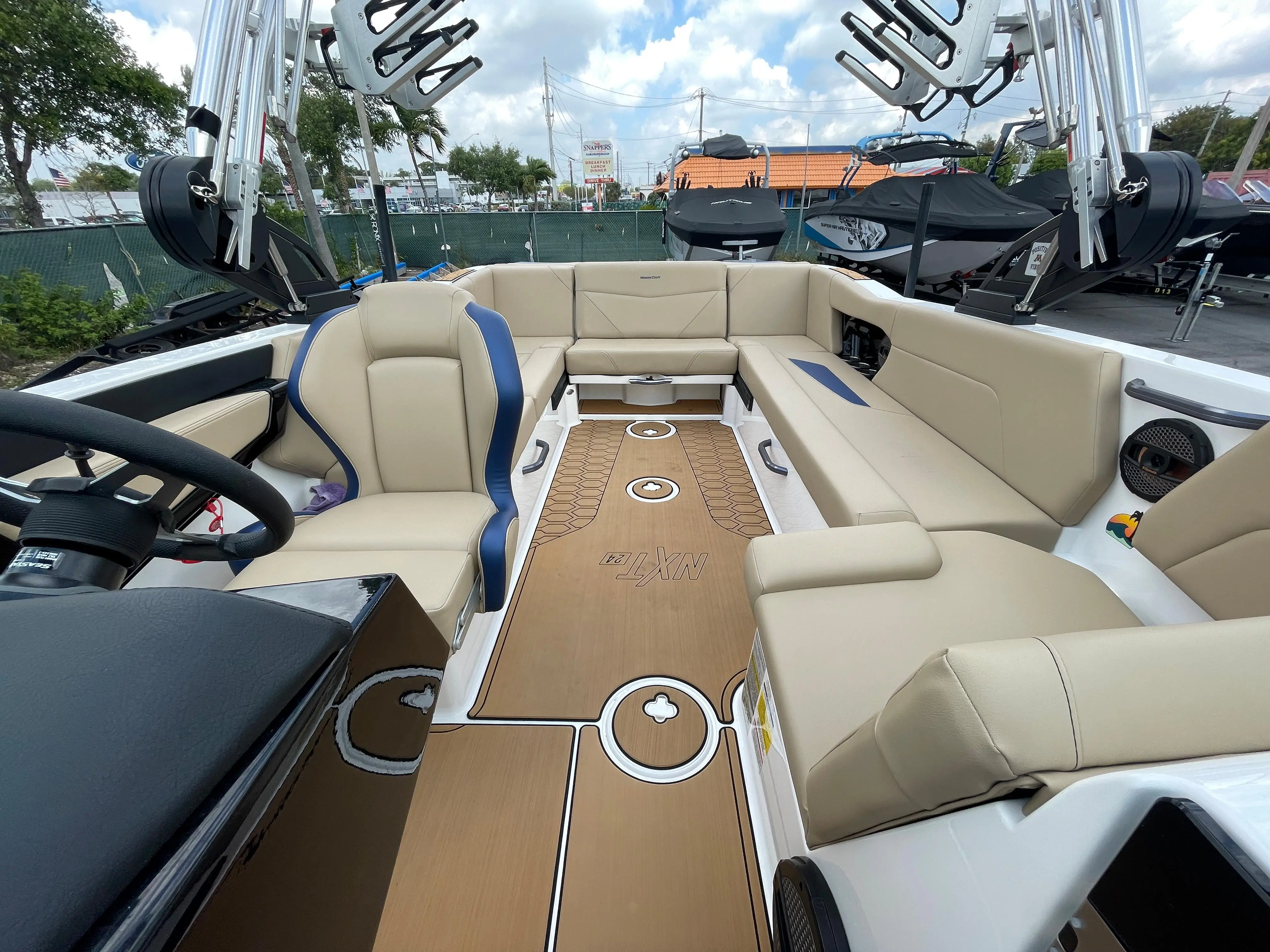 2023 Mastercraft nxt 24