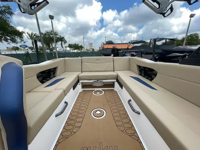 Mastercraft Nxt 24