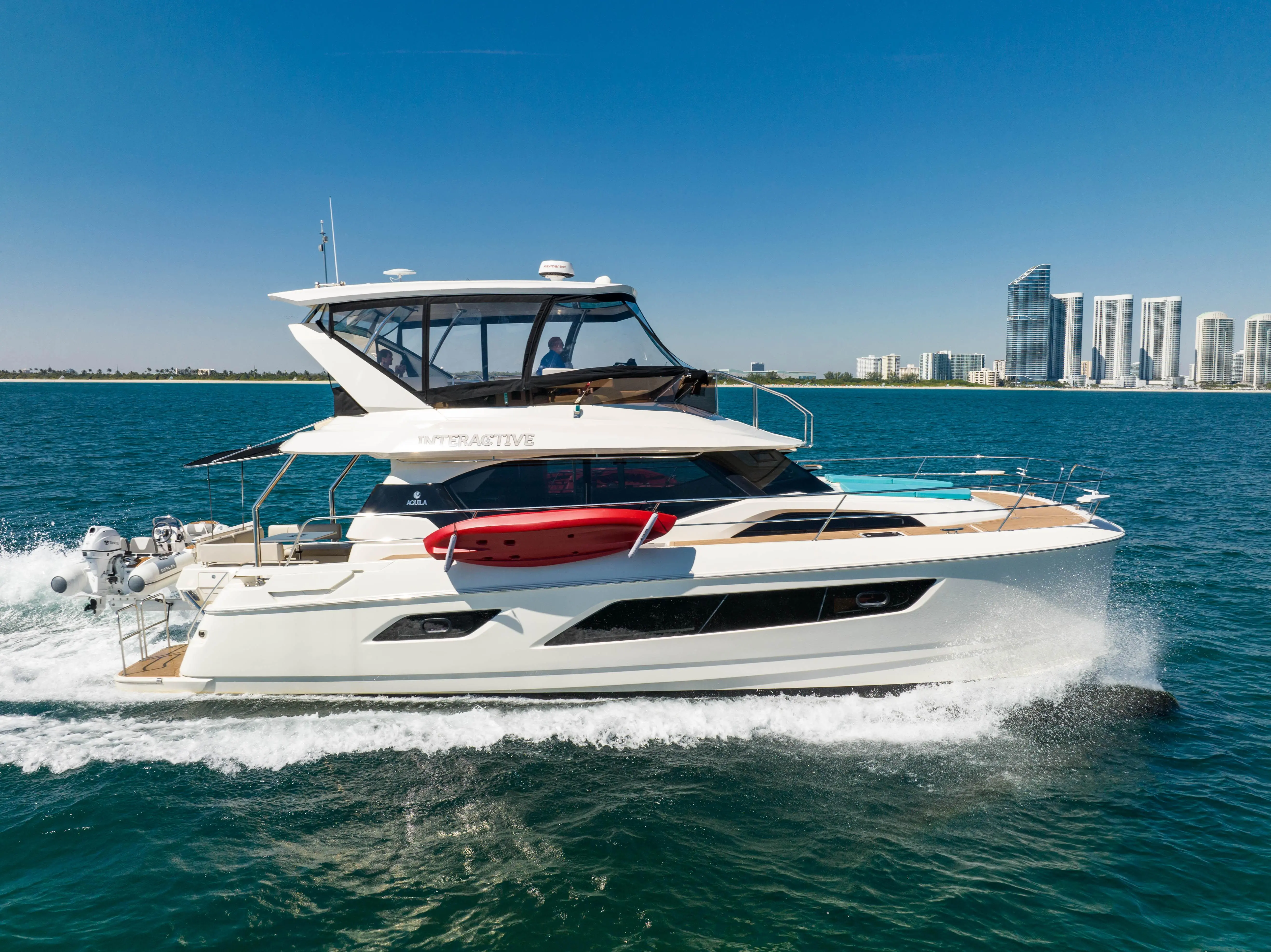 2018 Aquila 44 yacht