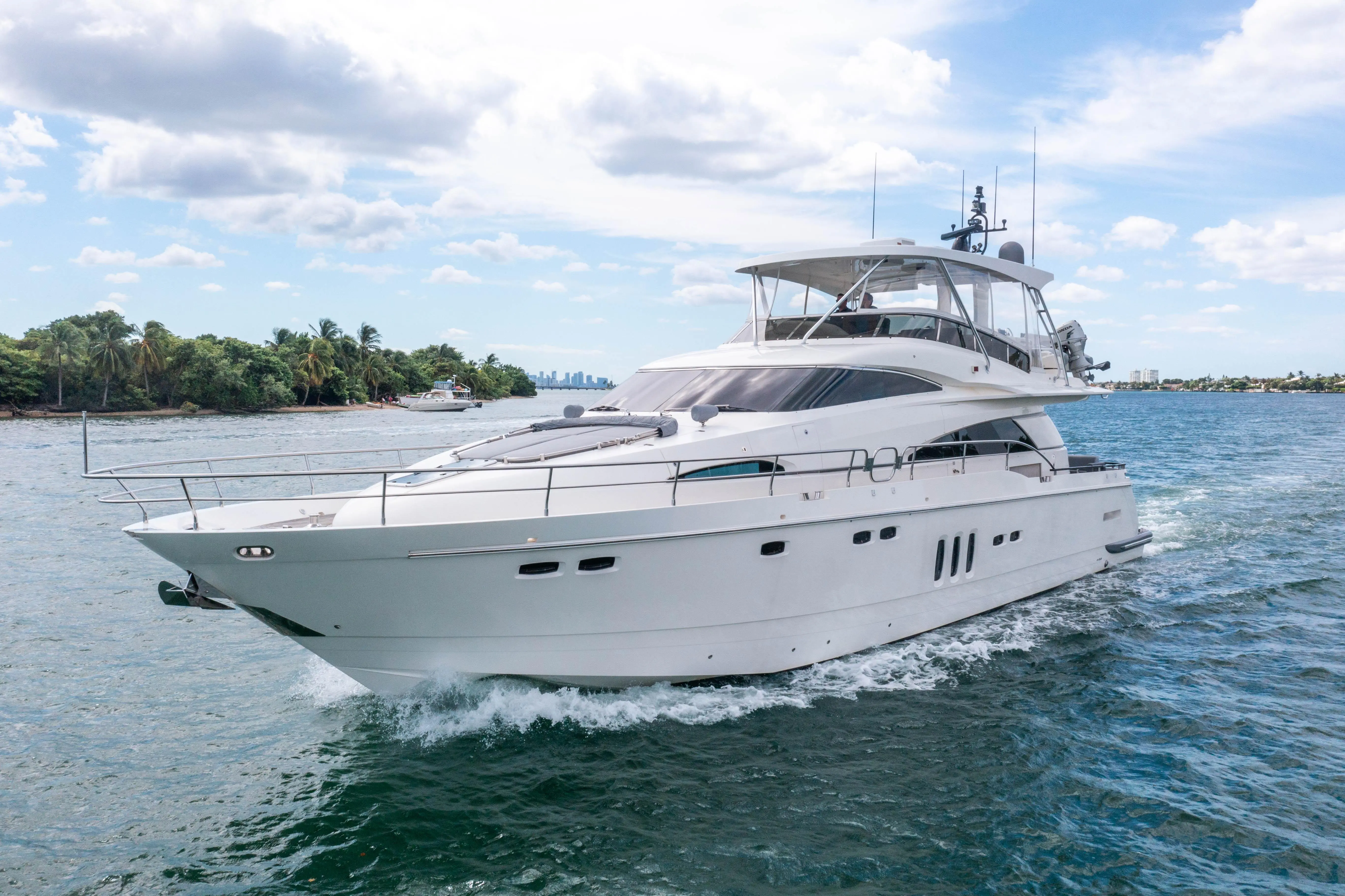 2007 Fairline squadron 68