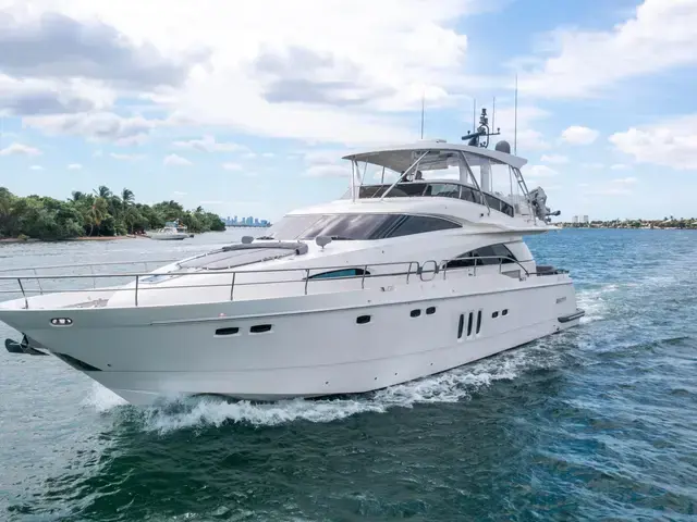 Fairline Squadron 68