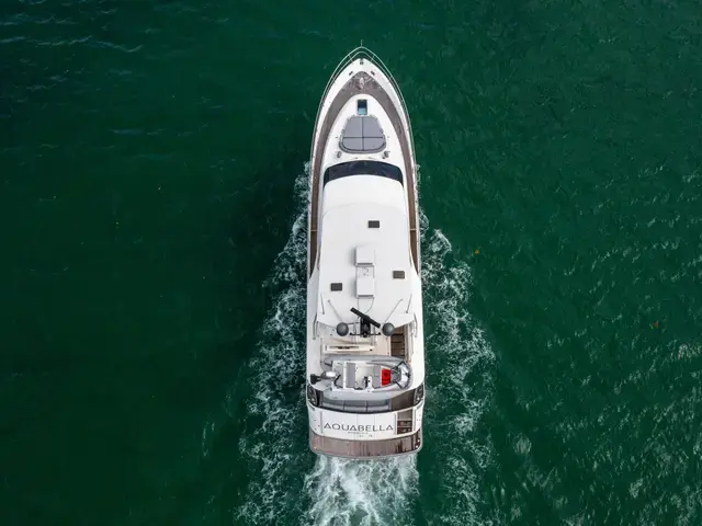 Fairline Squadron 68