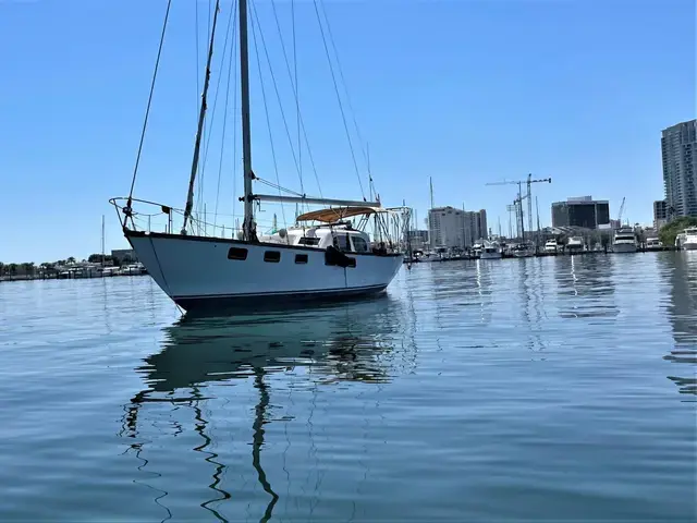 Pearson 44 Countess Ketch