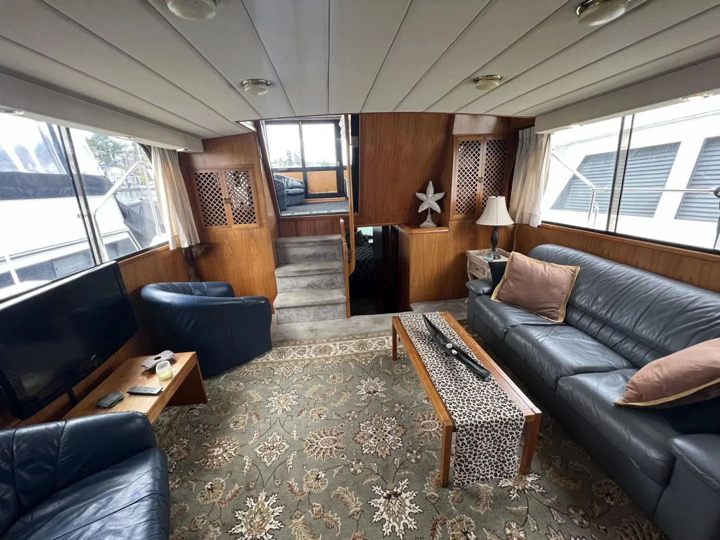 1988 President motor yacht