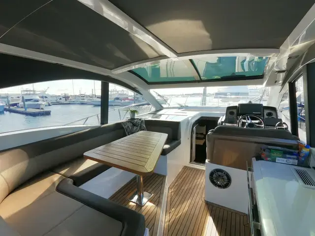 Galeon 485 Hts